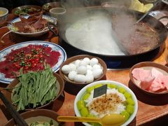 -周小明火锅(黑金冠社区店)