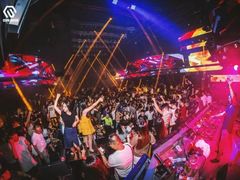 -Club Queen皇后酒吧