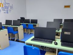 -童程童美·信息学竞赛·乐高机器人编程(长宁来福士校区)