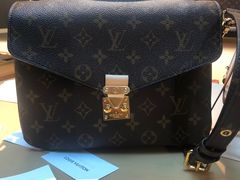 -路易·威登(香榭丽舍大道店)