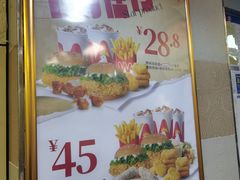 -华莱士·全鸡汉堡(济南大明湖店)