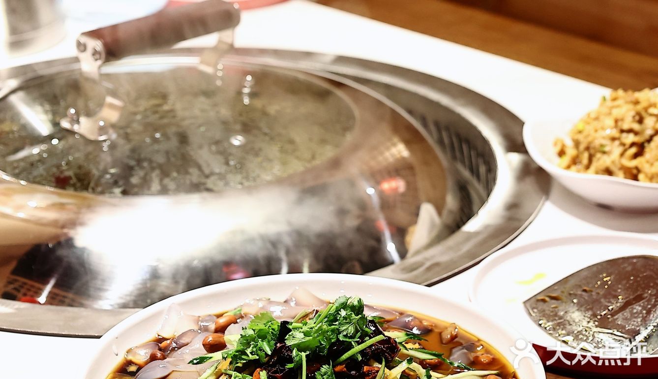 这家魔都铁锅炖我还想再来N次！