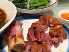 甘香脆皮咸猪手-清心鸡沙田乳鸽店·非遗传承(石溪店)