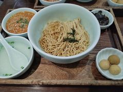 -蟹上黄·蟹黄面·江南糖水(人民广场店)