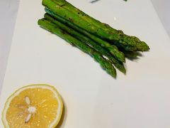 -GreyWhale灰鲸餐厅(武汉国际广场店)