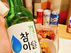 -BHC炸鸡(明洞总店)