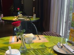 -华阳时光吧餐厅(华阳广场国际大饭店)