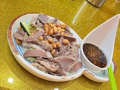 -九记路边鸡(滨江路店)