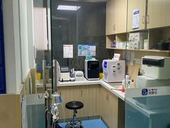 -宠颐生猫科·内科皮肤科(西平世纪城店)