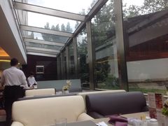 -亮马河饭店翠雅咖啡厅