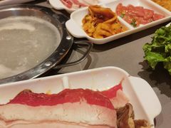 -黑金·寻焰自助百汇·烤肉·火锅(中街店)