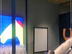 -春丽小马(济南恒隆广场店)