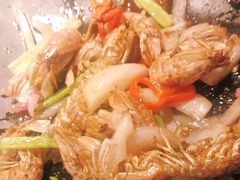 -沪小胖小龙虾(淮海中路旗舰店)