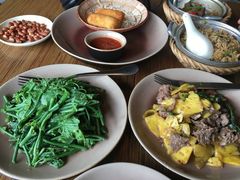 -Cau Go Vietnamese Cuisine