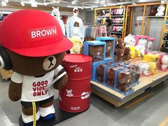 -line friends(明洞旗舰店)