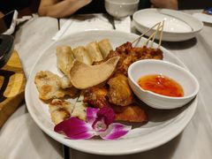 老巴刹小食拼盘-金椰壳· 大厨新加坡菜(壹方城店)