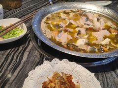 -老船舫·现做活鲜鱼馆(东郊记忆店)