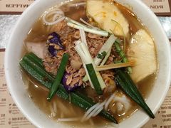 -Cô Thành Restaurant