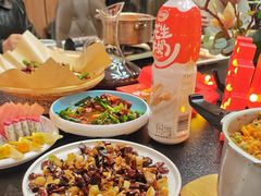 -有红鸡毛店·川菜(建设路店)