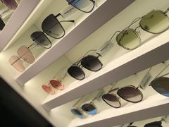 -目艮眼镜SHOWROOM(品牌集合店)
