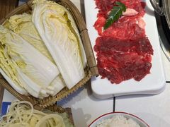 -热火朝天鲜切牛肉火锅(南强街巷店)