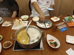 -樾餐厅泰式海鲜火锅(民歌湖店)