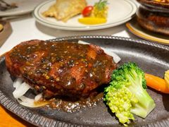 -塔道斯西餐厅(中央大街店)