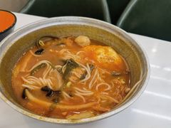 -汤小云火锅米线(钻汇广场店)