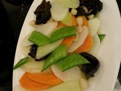 -蜀遇素兰中国菜