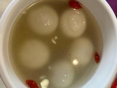 -魏家凉皮(大雁塔南广场餐厅)