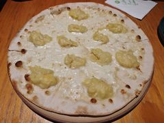 -JINNS锦时 steak&pizza(浸信会礼拜堂旧址店)