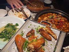 -绿茶餐厅(同成街华联店)