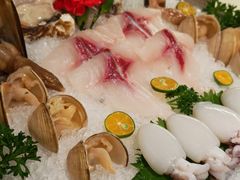 -鲜入唯煮·港式海鲜牛肉火锅(金宝街店)