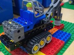 -斯坦星球AI编程·机器人科创·科学实验·信奥·思维·STEM·积木拼搭·竞赛考级(长宁虹桥大融城荟聚中心)