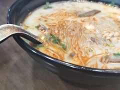 -鸭小妹鸭血粉丝(老门东店)