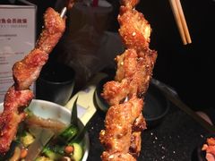 金牌羊肉串-鸣记脆皮烤鱼·海鲜烤鱼(亿合城店)