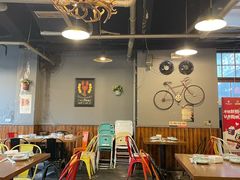 -邱金小炒·30 年盐帮江湖菜(自贡店)