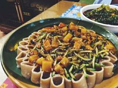-雪山晋乡楼(食品街店)