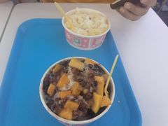 红豆芒果刨冰-梁子刨冰王&梁小糖(王顶堤店)
