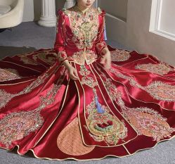 -艾米丽婚纱礼服