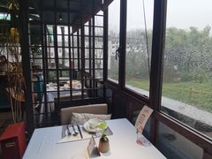 靠窗位-野蔓果·山野菜(西湖景区·龙井茶田店)