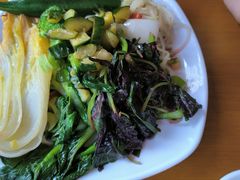 -百荷园蔬食自助餐厅(德辉广场店)