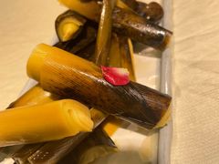 手剥笋-七菜馆·东北菜·蒸饺(文体路店)