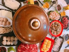 -鲜入围煮花胶鸡海鲜火锅