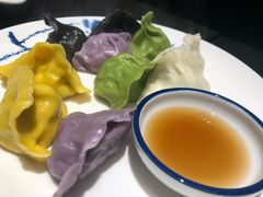 五味海鲜水饺拼盘-东莱馋房(陆家嘴店)