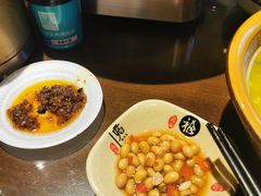 -富正毅三下锅·湘西韵味(天门山索道店)