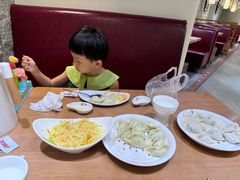 -东方饺子王(重庆路亚泰店)