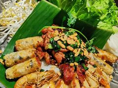 -大头虾越式风味餐厅(光明广场店)