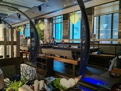 -湊湊火锅·茶憩(南京东路悦荟店)