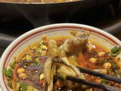 -吃城都·鱼蛙火锅(西玉龙街店)